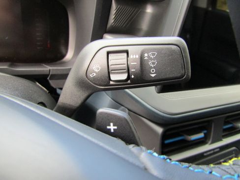 New 2025 Ford Maverick Lobo image 29