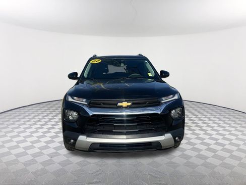 Used 2022 Chevrolet TrailBlazer LT w/ Convenience Package image 2