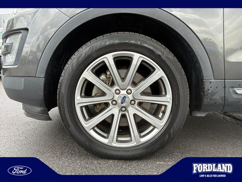 Used 2017 Ford Explorer Limited AWD/4WD image 26