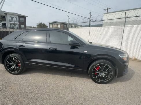 Used 2020 Audi Q8 Premium Plus w/ Premium Plus Package image 9