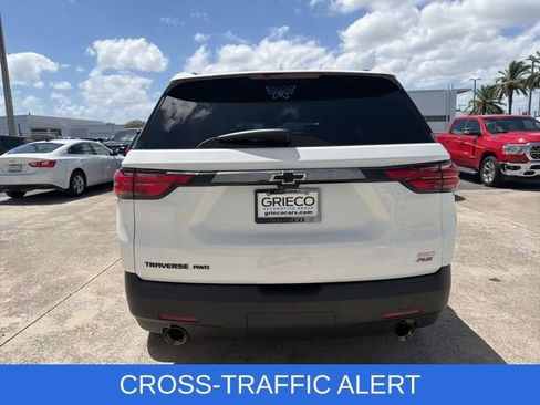 Used 2023 Chevrolet Traverse RS image 6
