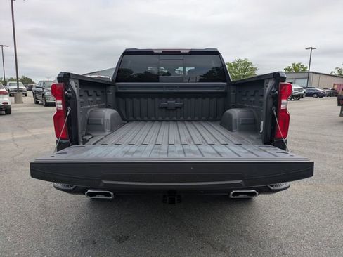 Used 2022 Chevrolet Silverado 1500 RST AWD/4WD image 14