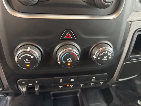 Used 2016 RAM 3500 Tradesman w/ Chrome Appearance Group AWD/4WD image 36