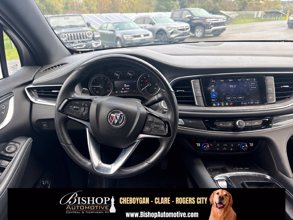 Used 2023 Buick Enclave Essence AWD/4WD image 15