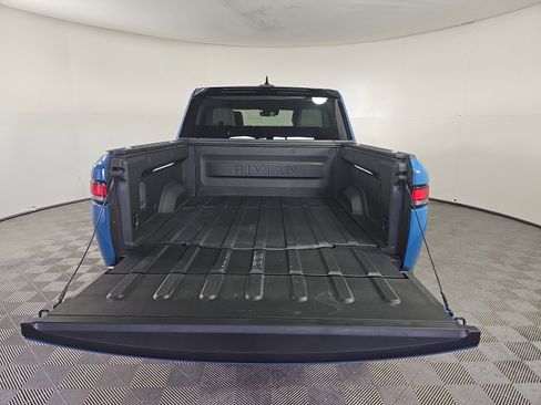 Used 2023 Rivian R1T Adventure image 15