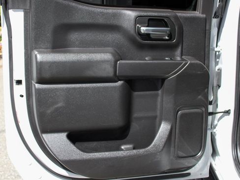 Used 2023 Chevrolet Silverado 1500 Custom Trail Boss image 35