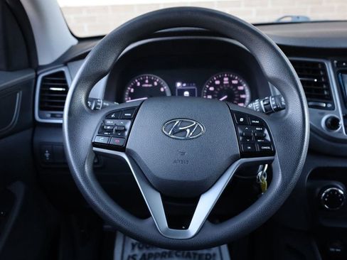 Used 2016 Hyundai Tucson SE image 31
