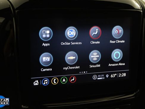 Used 2023 Chevrolet Traverse RS image 33