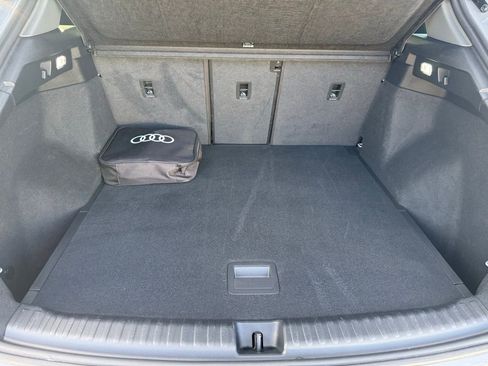 Used 2024 Audi Q4 e-tron Prestige w/ Black Optic Package image 18