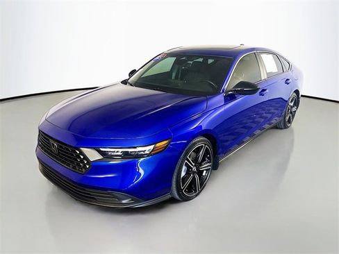 Certified 2025 Honda Accord Sport image 3