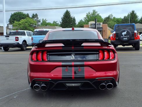 Used 2021 Ford Mustang Shelby GT500 w/ Technology Package RWD image 6