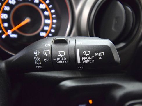 Used 2020 Jeep Wrangler Sport AWD/4WD image 38