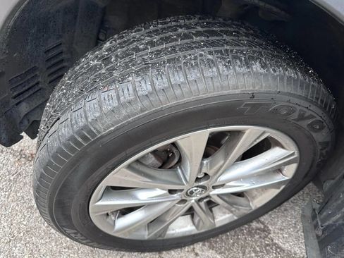 Used 2018 Toyota RAV4 Limited image 20