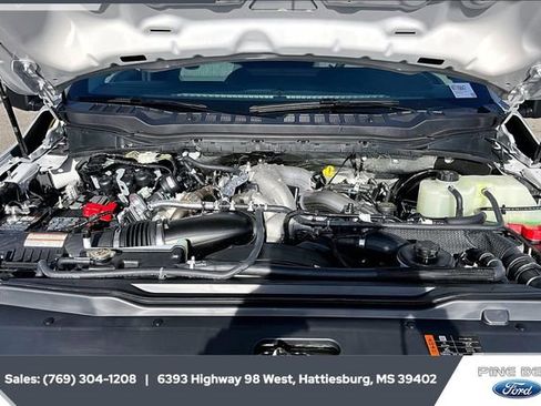 New 2026 Ford F250 XLT w/ XLT Premium Package image 8