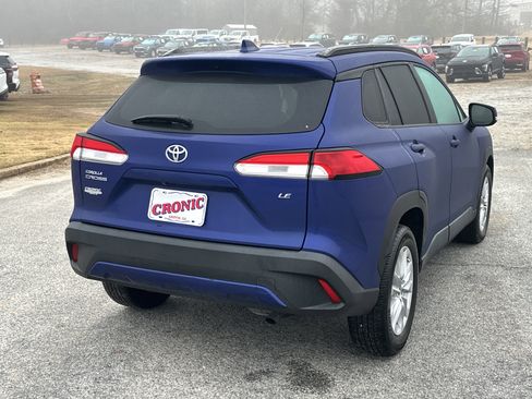 Used 2022 Toyota Corolla Cross LE image 5