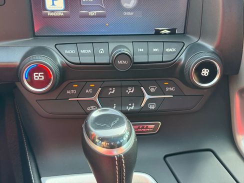 Used 2015 Chevrolet Corvette Stingray Coupe w/ ZF1 Appearance Package image 35