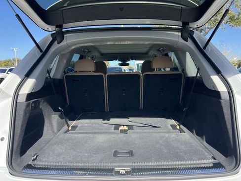 Used 2020 Audi Q7 3.0T Premium Plus image 17