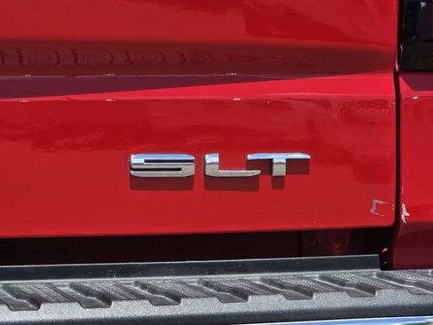 Used 2019 GMC Sierra 1500 SLT w/ SLT Convenience Package AWD/4WD image 37