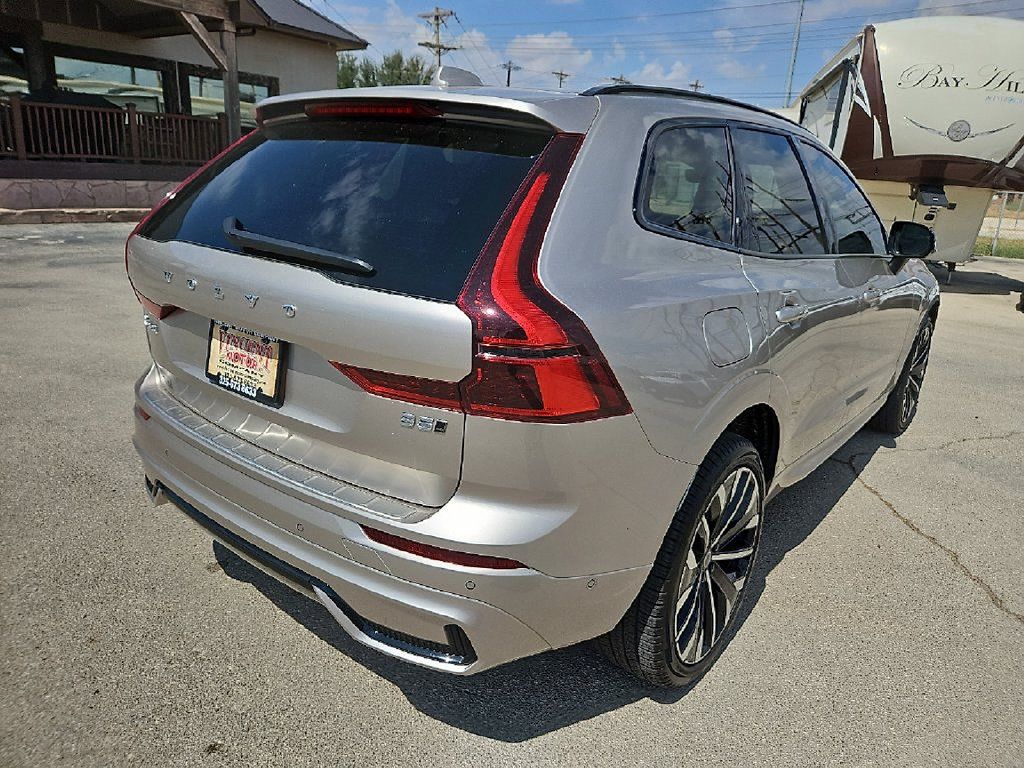 Used 2026 Volvo XC60 B5 Ultra w/ Protection Package Premier AWD/4WD image 7