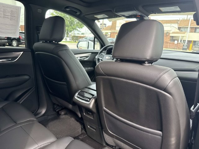 Certified 2024 Cadillac XT6 Luxury w/ LPO, Floor Liner Package AWD/4WD image 56