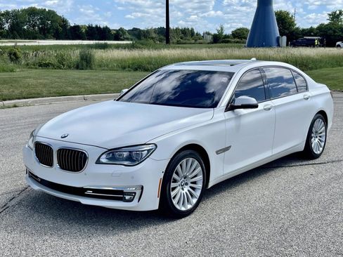 Used 2014 BMW 760Li image 4