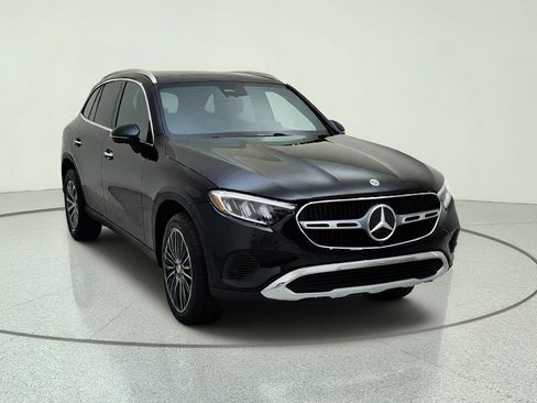 Certified 2026 Mercedes-Benz GLC 300 4MATIC image 4