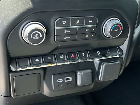 Used 2026 Chevrolet Silverado 1500 Custom Trail Boss AWD/4WD image 20