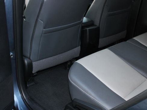 Used 2014 Toyota RAV4 Limited image 42