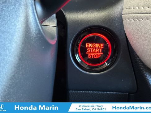 Certified 2025 Honda HR-V LX image 27