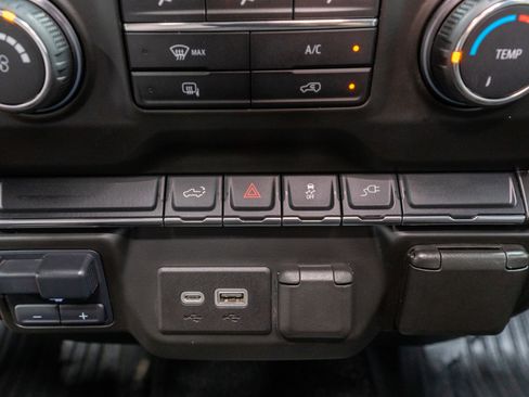 Used 2021 Chevrolet Silverado 1500 W/T w/ WT Fleet Convenience Package AWD/4WD image 21