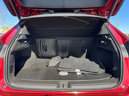 Used 2023 Buick Envision Avenir image 39