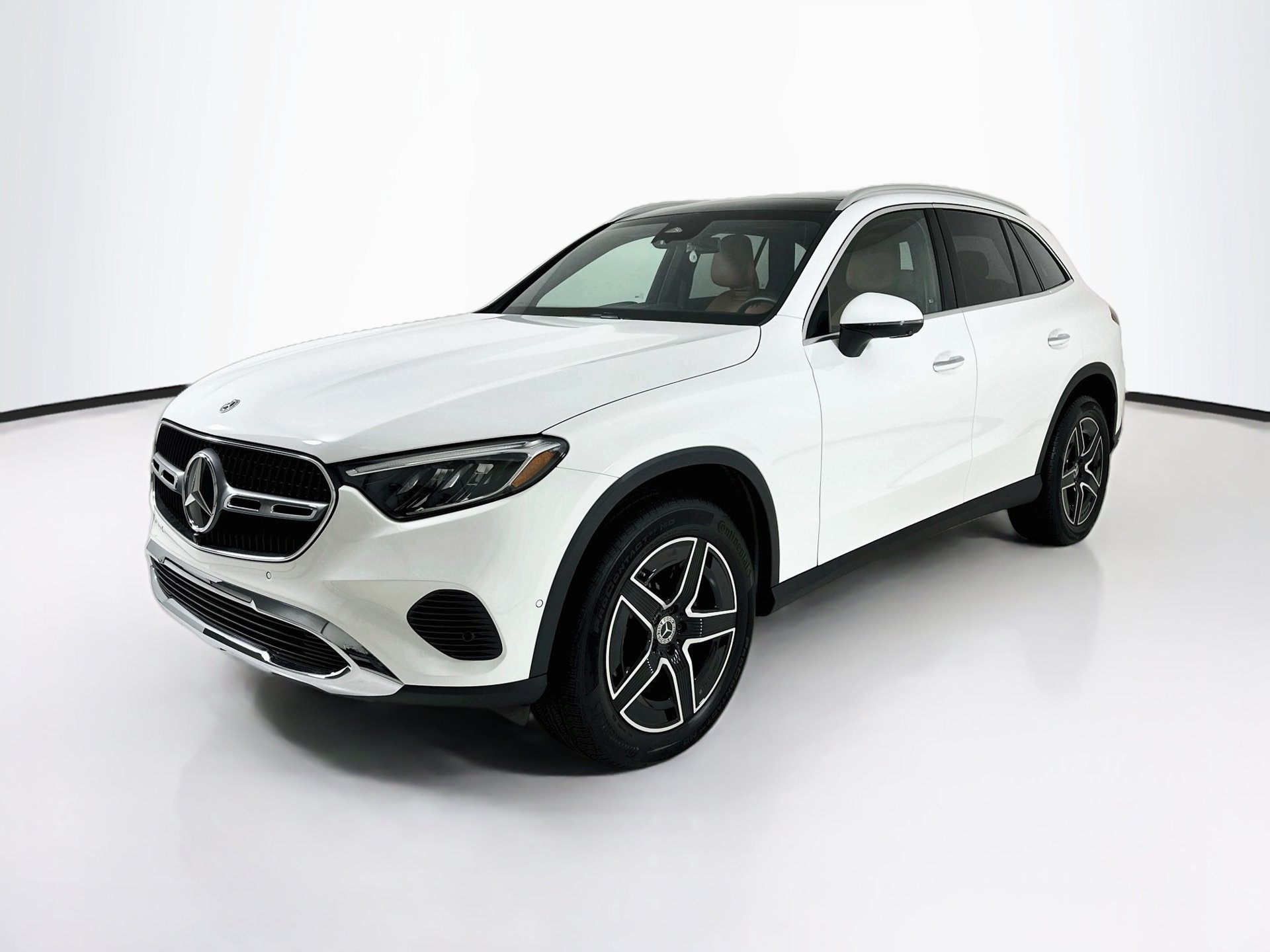 Certified 2026 Mercedes-Benz GLC 300 4MATIC image 3