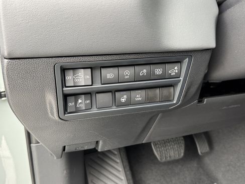 New 2026 Toyota Tundra Platinum image 17