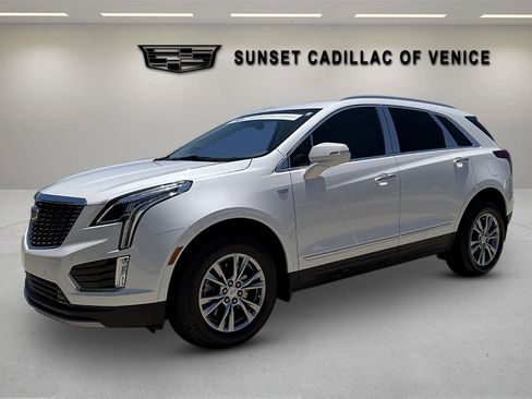 Certified 2023 Cadillac XT5 Premium Luxury FWD image 7