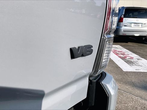Used 2021 Toyota Tacoma TRD Sport RWD image 9