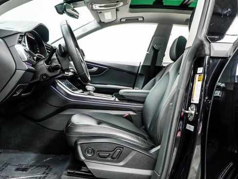 Used 2023 Audi Q8 Prestige image 39