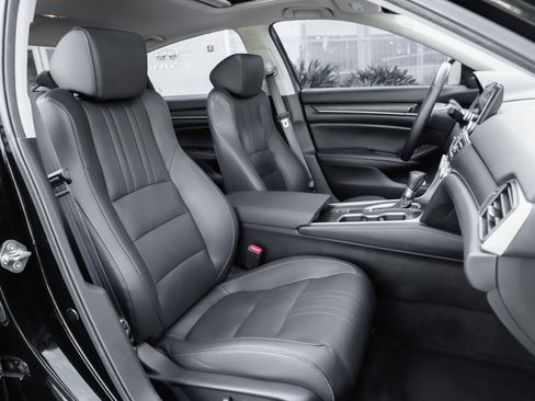 Used 2019 Honda Accord EX-L image 41
