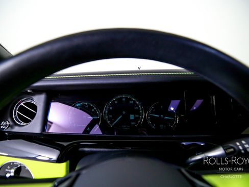 Used 2019 Rolls-Royce Phantom Sedan image 14