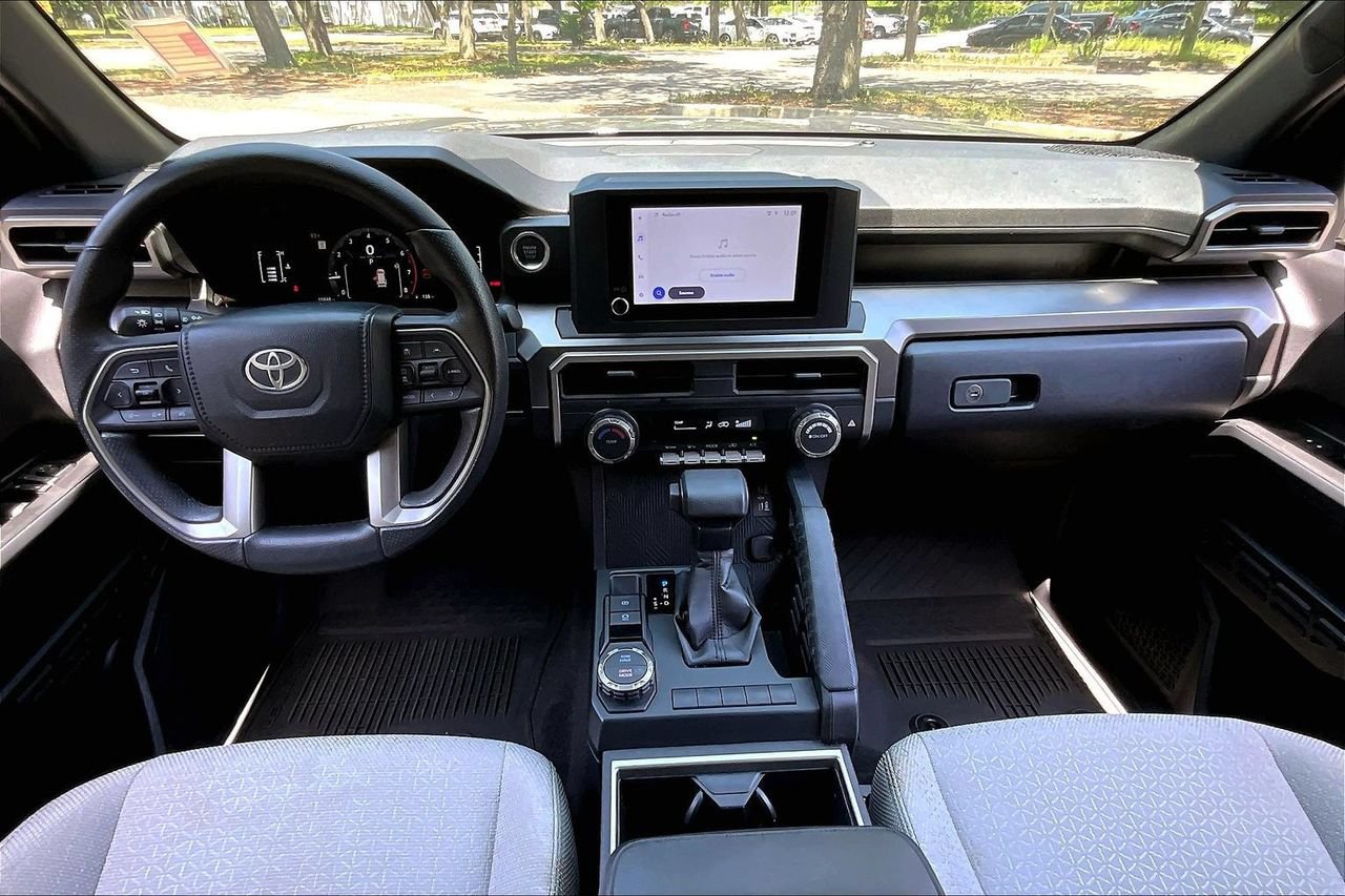 Used 2026 Toyota 4Runner SR5 RWD image 7