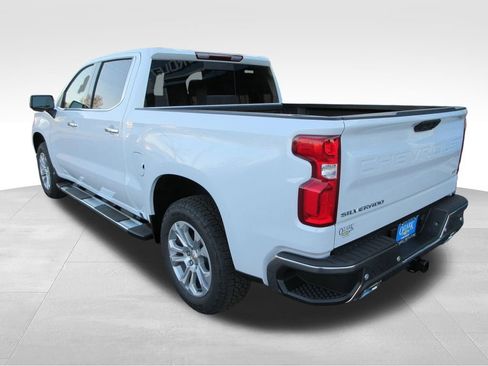 New 2026 Chevrolet Silverado 1500 LTZ w/ LTZ Premium Package AWD/4WD image 4