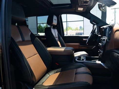 Used 2023 Chevrolet Silverado 3500 High Country w/ Z71 Off-Road Package image 26