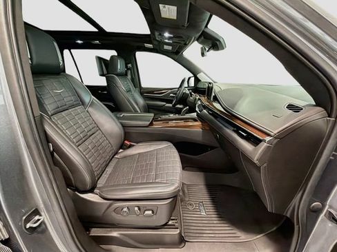 Used 2021 Cadillac Escalade Sport Platinum AWD/4WD image 27