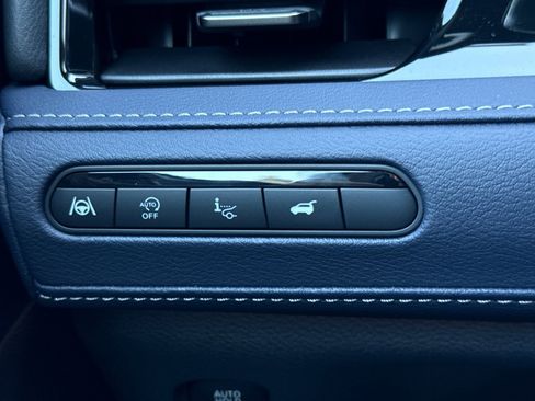 New 2026 INFINITI QX80 SPORT w/ Sport Exterior Package image 31