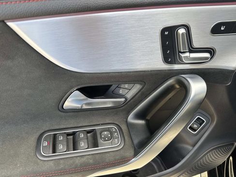 Used 2023 Mercedes-Benz CLA 250 image 20