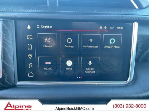 Used 2024 GMC Yukon Denali image 17