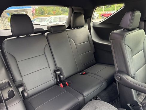 New 2026 Chevrolet Traverse LT w/ LPO, Floor Liner Package image 21