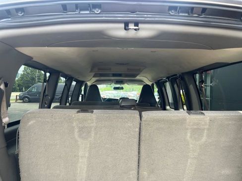 Used 2017 Chevrolet Express 2500 LS image 12