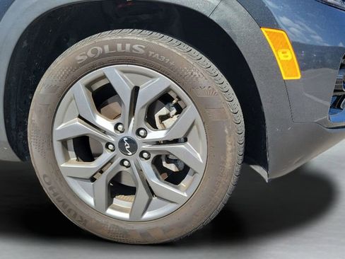 Used 2024 Kia Seltos S AWD/4WD image 9