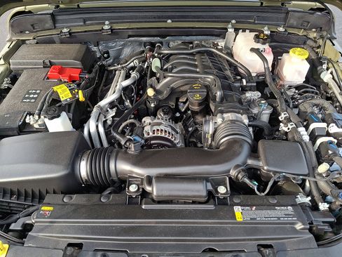Used 2026 Jeep Gladiator Rubicon AWD/4WD image 27