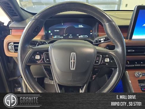 Used 2021 Lincoln Aviator Reserve w/ Equipment Group 202A AWD/4WD image 15